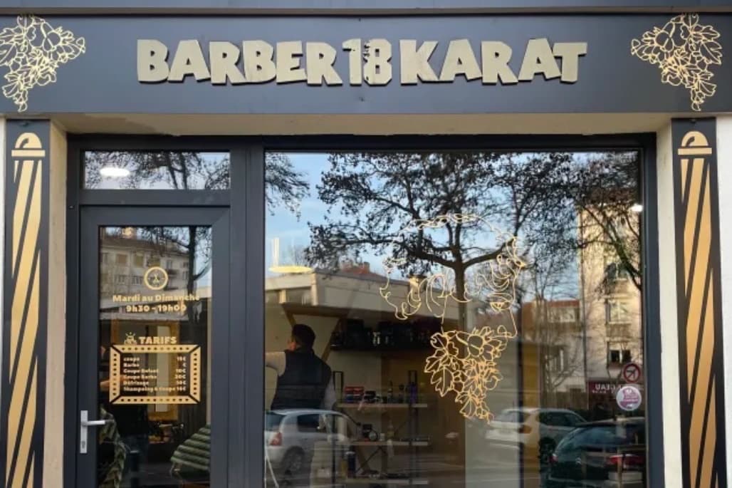 Barber 18 Karat
